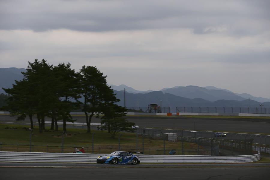  Porsche 911 GT3 RSR 2012 года  (фото 85 из 429)